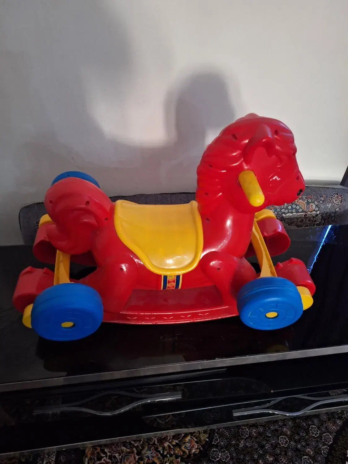 اسب کودک|اسباب‌بازی بچه|شوشتر, |دیوار