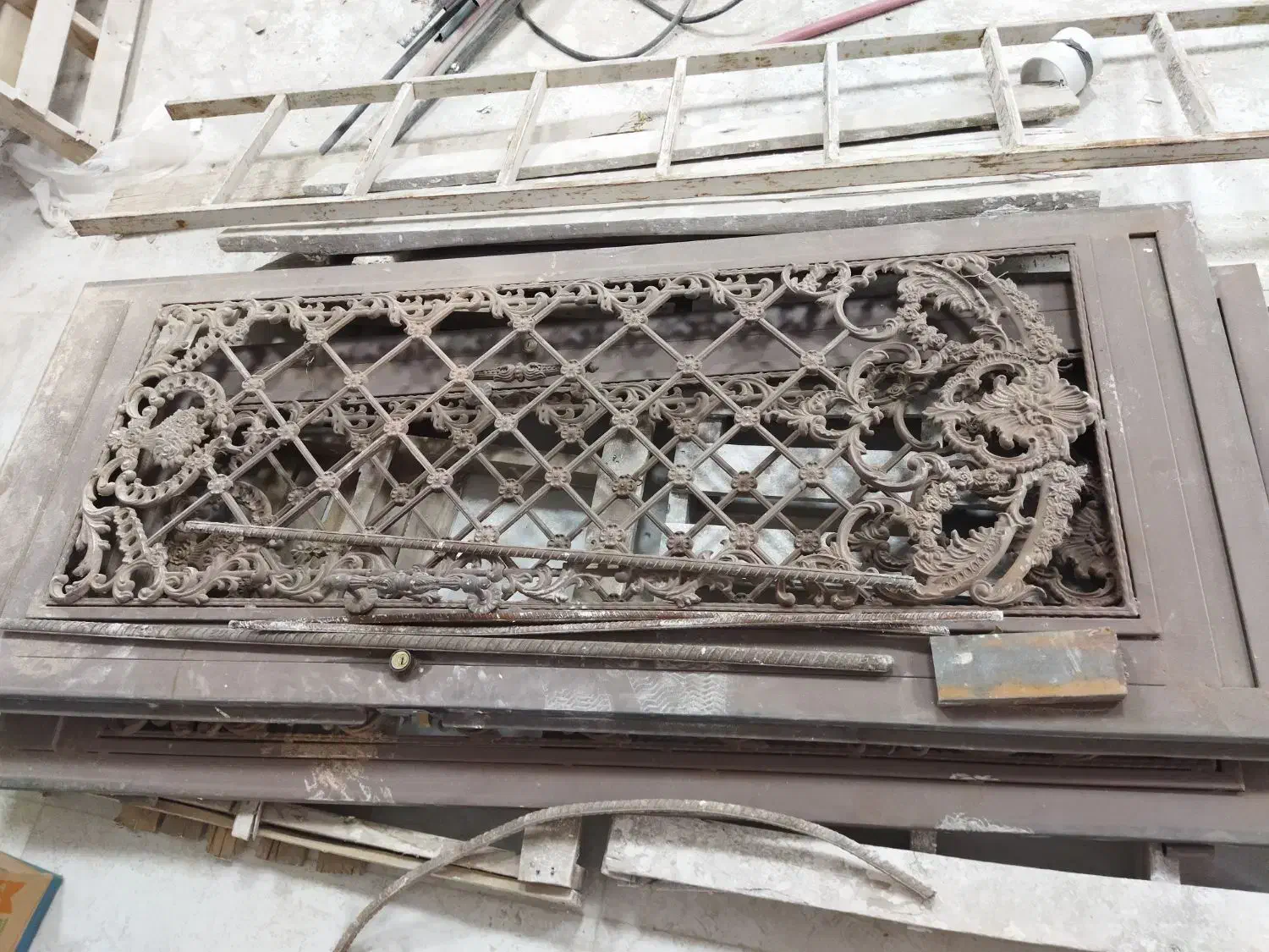 درب ورودی ساختمان|مصالح و تجهیزات ساختمان|قیدار, |دیوار