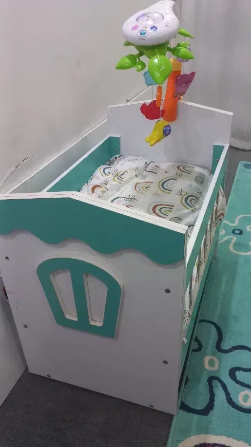 تخت گهواره ای|تخت و صندلی بچه|اهواز, شهرک دانشگاه|دیوار