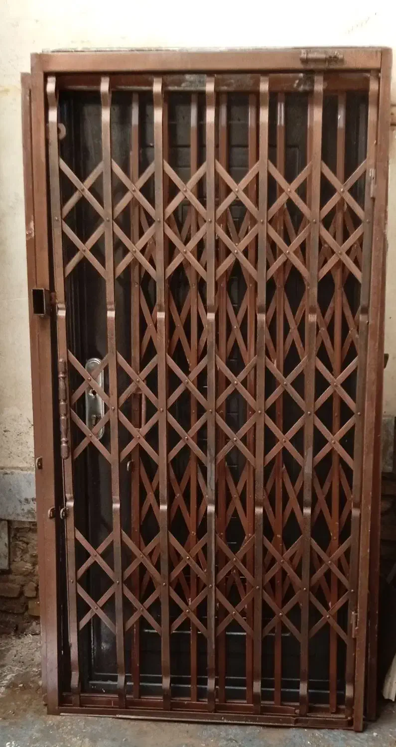 پخش و نصب درب آکاردوانی نو و دست دوم|مصالح و تجهیزات ساختمان|بومهن, |دیوار