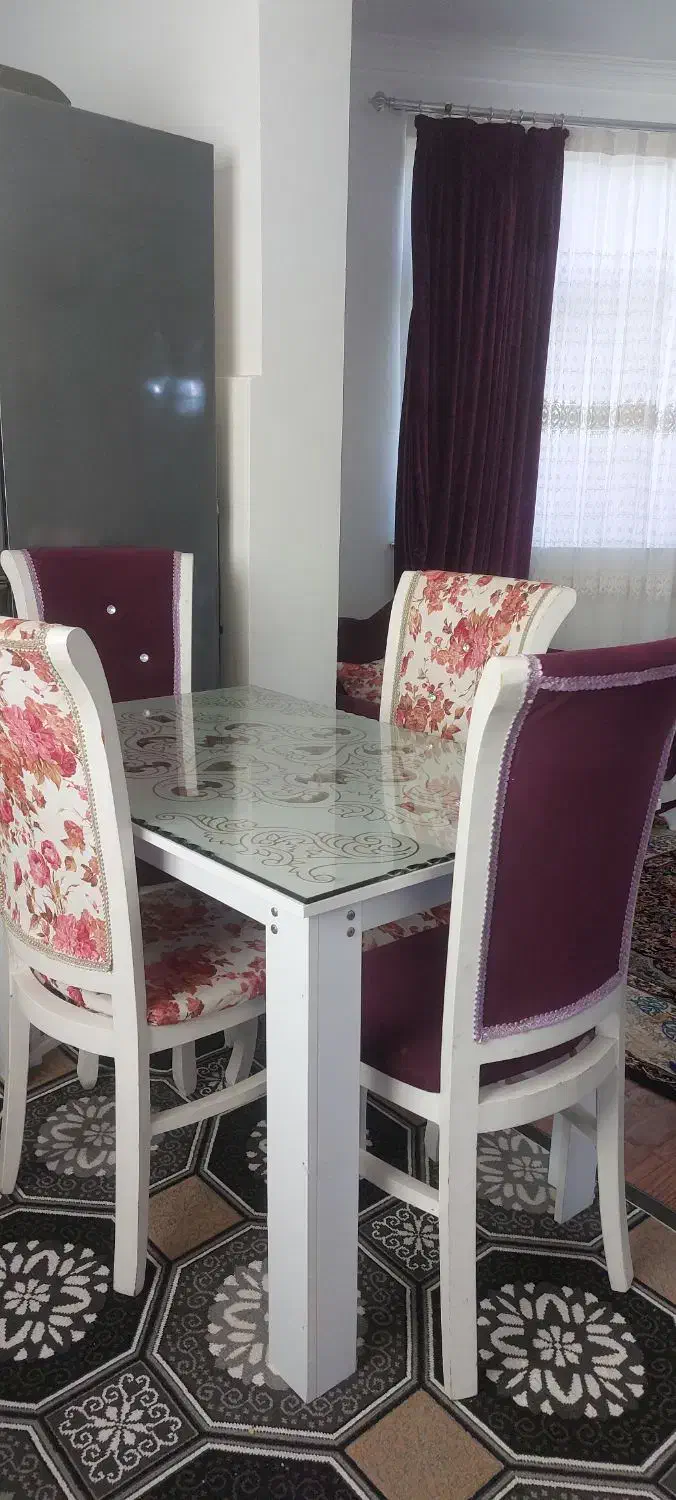 مبل ۷نفره همراه میز ناهار خوری میز تلوزیون|مبلمان خانگی و میز عسلی|فومن, |دیوار