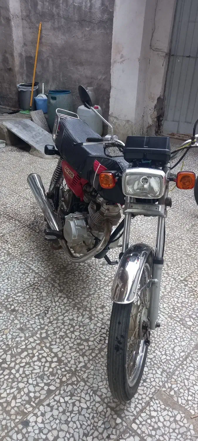 موتور هوندا ۸۶ با بیمه سالم|موتورسیکلت|لنگرود, |دیوار