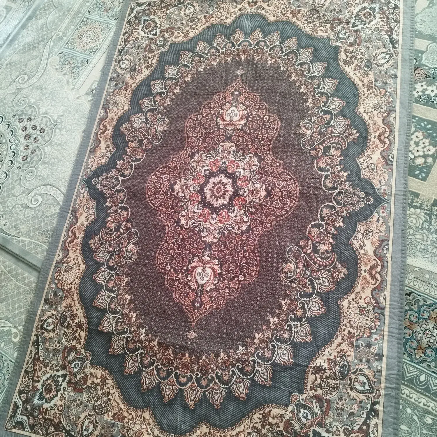 زیر سفره|روفرشی|زنجان, |دیوار