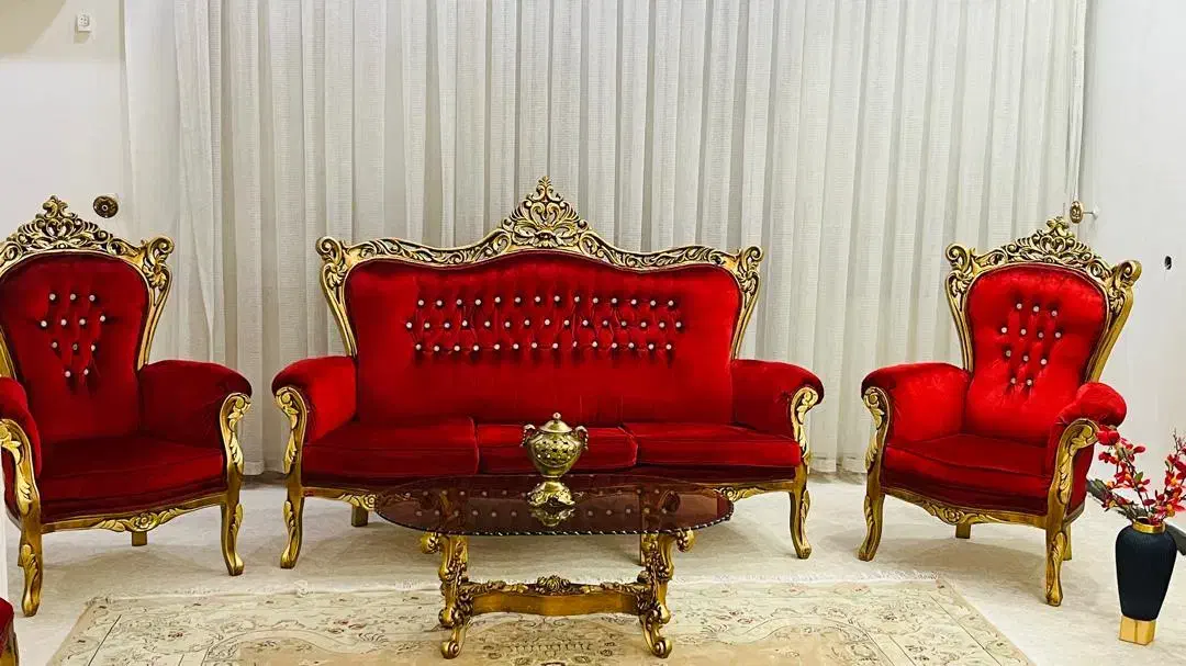 مبلمان و میز ناهار خوری سلطنتی|مبلمان خانگی و میز عسلی|دوگنبدان, |دیوار