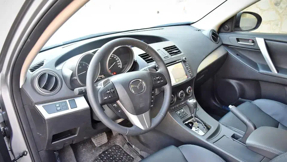 مزدا 3 تک برگ سند مدل 96|خودرو سواری و وانت|اصفهان, لنبان|دیوار