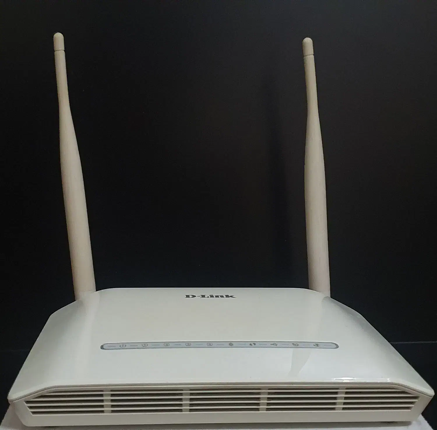 مودم D-Link DSL2750U همراه با کابل های مورد نیاز|مودم و تجهیزات شبکه|تهران, آسمان|دیوار