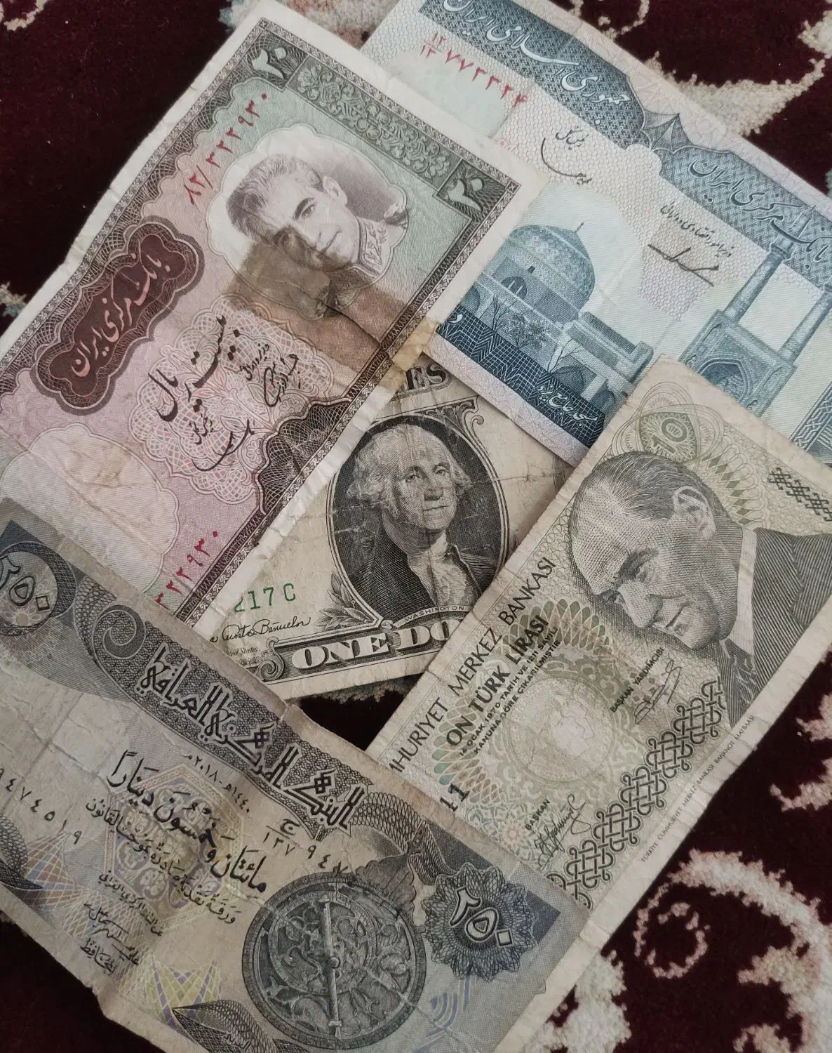 اسکناسهای قدیمی ایرانی و خارجی طبق عکسها|کلکسیون سکه، تمبر، اسکناس|شیراز, فرهنگ شهر|دیوار