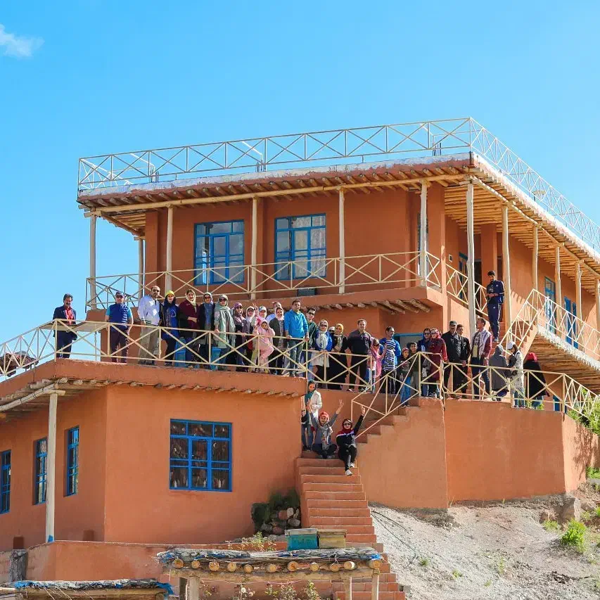 استخدام نیروی خدماتی برای بومگردی همراه بامکان|استخدام سرایداری و نظافت|درگز, |دیوار