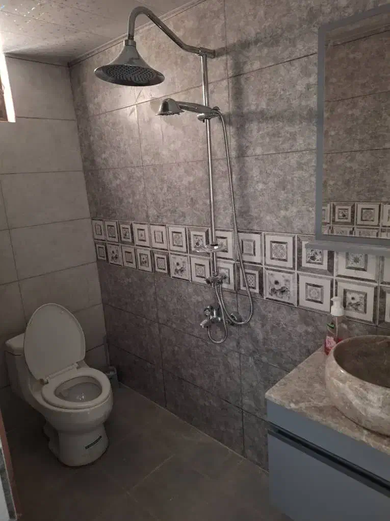 اجاره ویلا۱۶۰ متری ابگرم سرپوشیده باغبادران|اجارهٔ خانه و ویلا|باغ بهادران, |دیوار