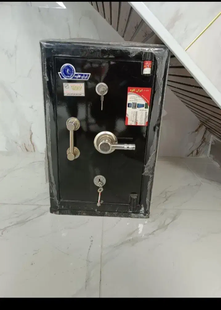 گاوصندوق ۷۰سانتی لب تاب خور|ابزارآلات|ارومیه, |دیوار