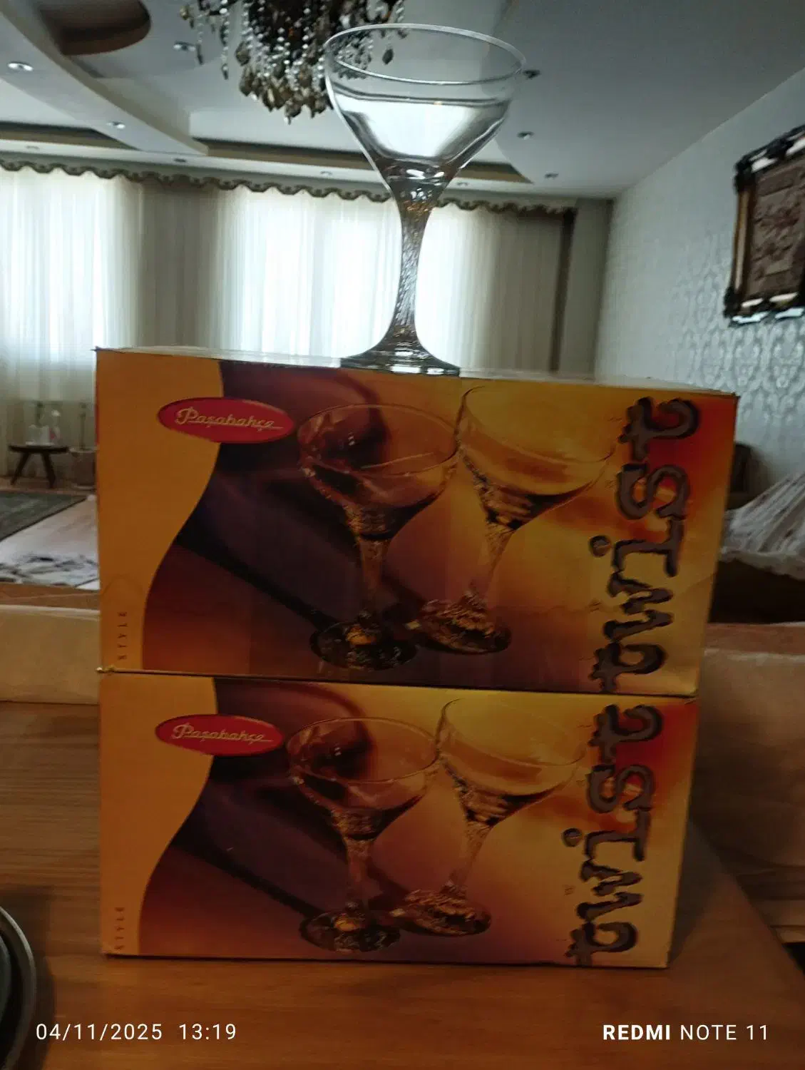 تعدادی ظرف پذیرای کریستال اصل|ظروف سرو و پذیرایی|اردبیل, |دیوار