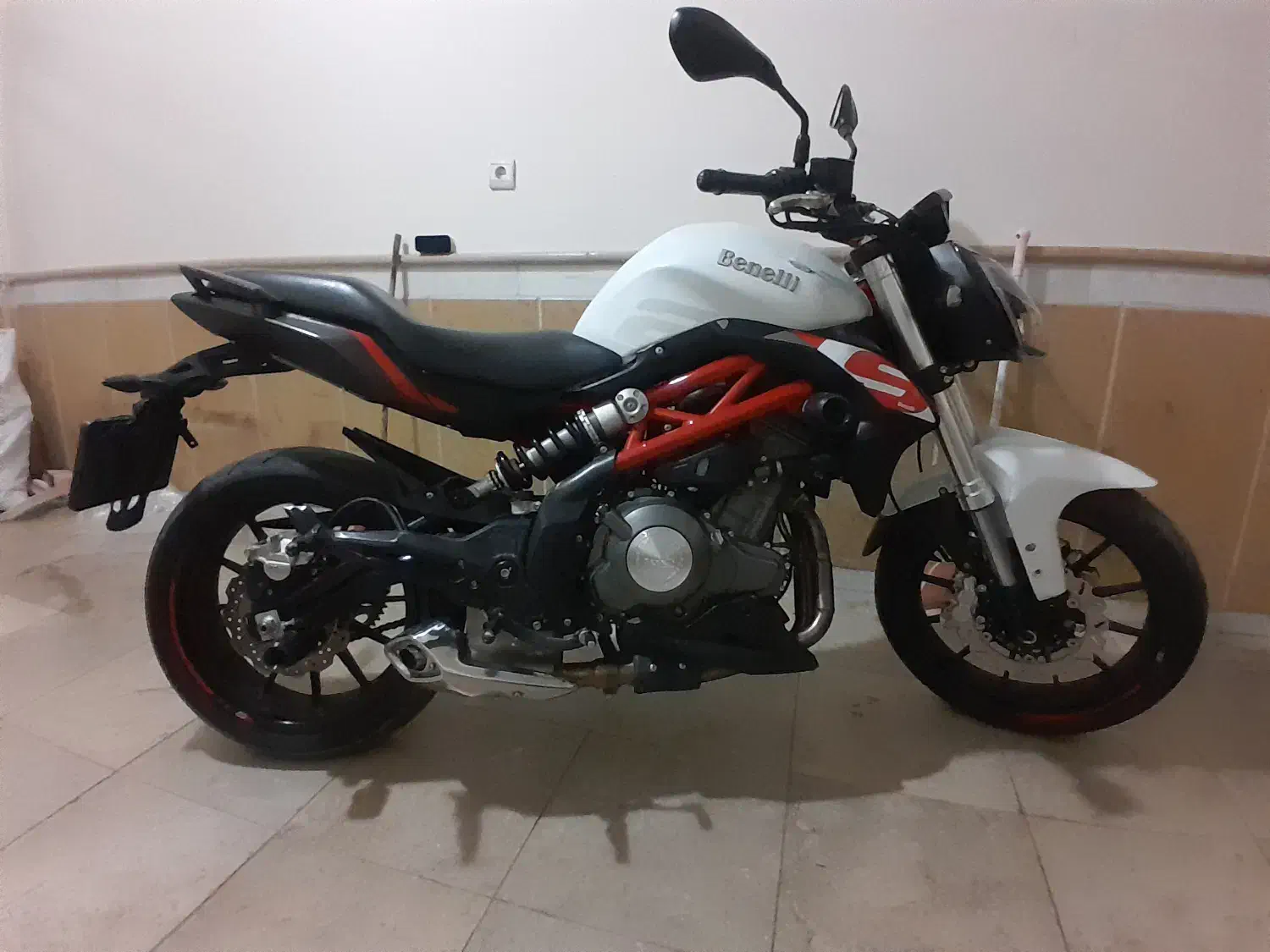 بنلی۳۰۰|موتورسیکلت|نیشابور, شهید جعفری|دیوار