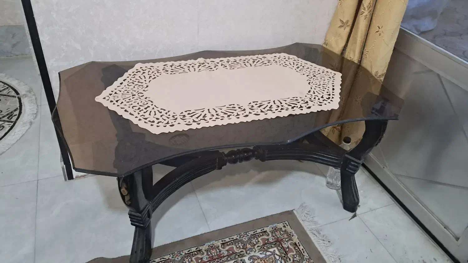 میز عسلی وسط تک|مبلمان خانگی و میز عسلی|لنجان, |دیوار