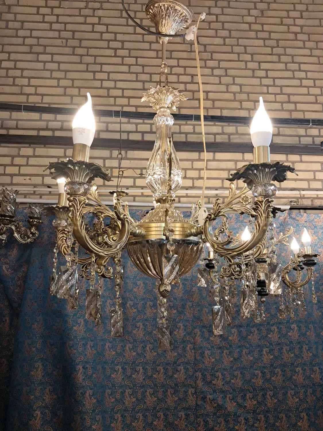 لوستر نگارین|لوستر و چراغ آویز|برخوار, |دیوار