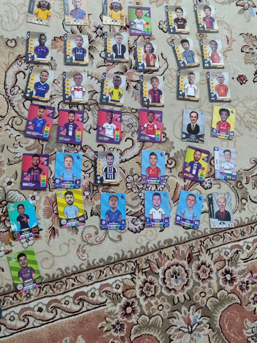 کمدی فوتبال|کلکسیون و سرگرمی|قروه, |دیوار