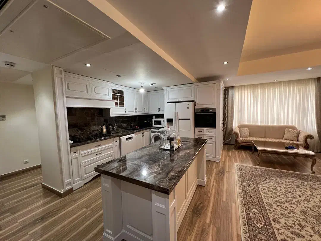 ۱۲۵ متر سه خواب فول بازسازی برج برند نزدیک دریاچه|اجارهٔ آپارتمان|تهران, گلستان (شهرک راه آهن)|دیوار