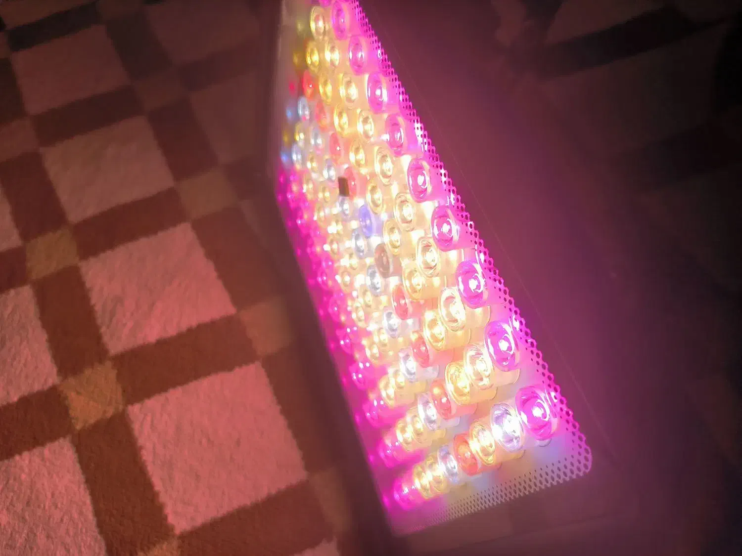 پرژکتور رشد گیاه فول اسپکتروم 300w|گل و گیاه طبیعی|هشتگرد, شهرک ولیعصر (مصلی)|دیوار