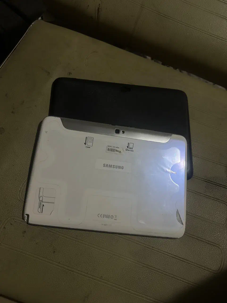 تبلت|تبلت|رامهرمز, |دیوار