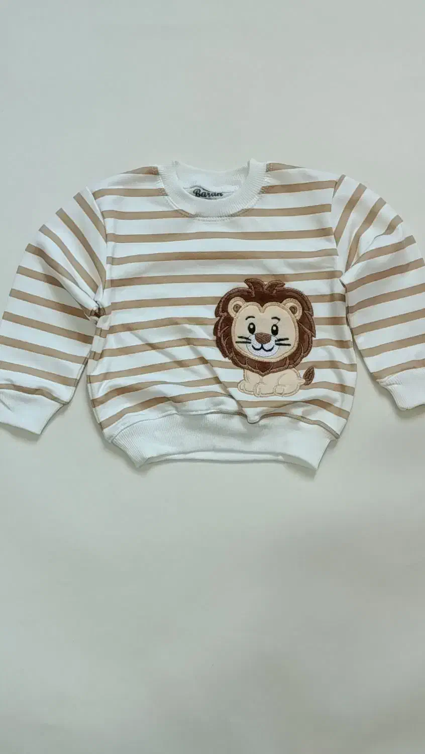 دورس تک شیر|کفش و لباس بچه|آستانه اشرفیه, |دیوار