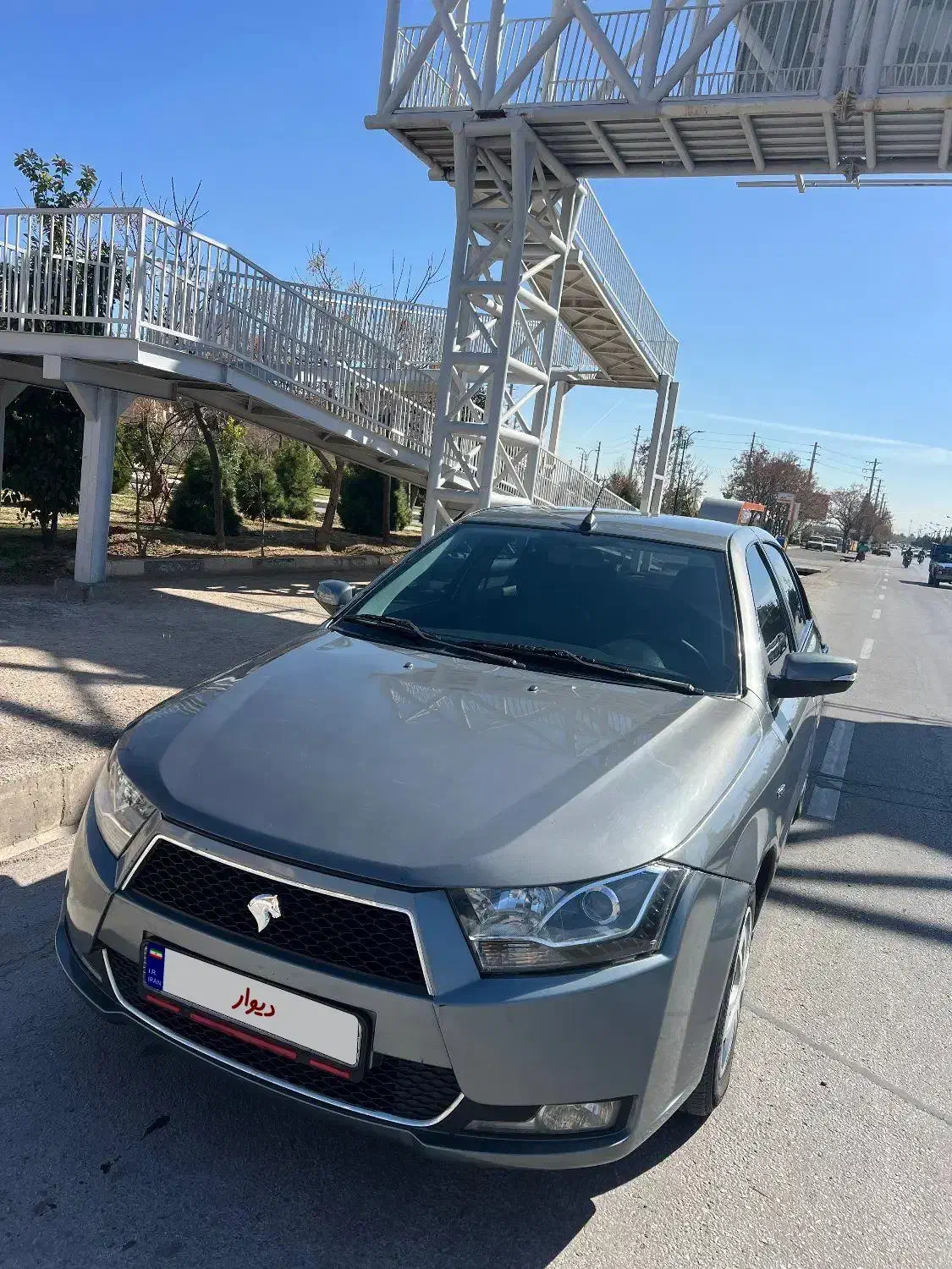 دنا معمولی ۹۸|خودرو سواری و وانت|شیراز, گل سرخ|دیوار