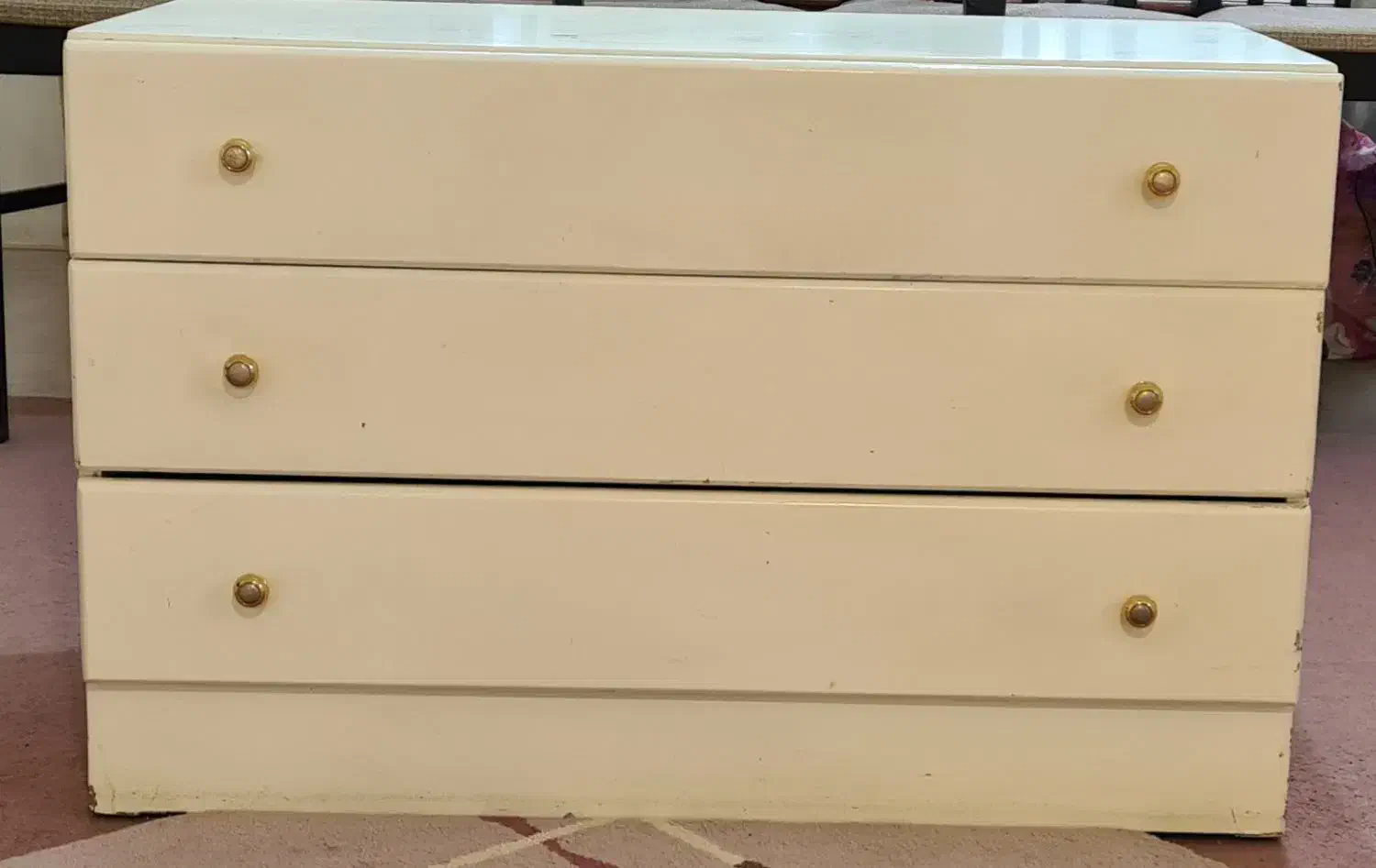 دراور سفید|جاکفشی، کمد، دراور|تبریز, |دیوار