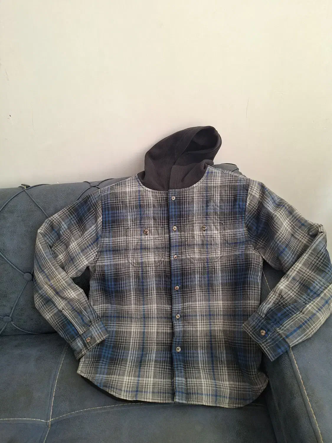 سویشرت|کفش و لباس بچه|بیرجند, |دیوار