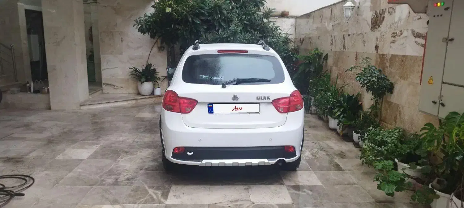 کوییک ۱۴۰۰|خودرو سواری و وانت|رشت, حسین آباد|دیوار