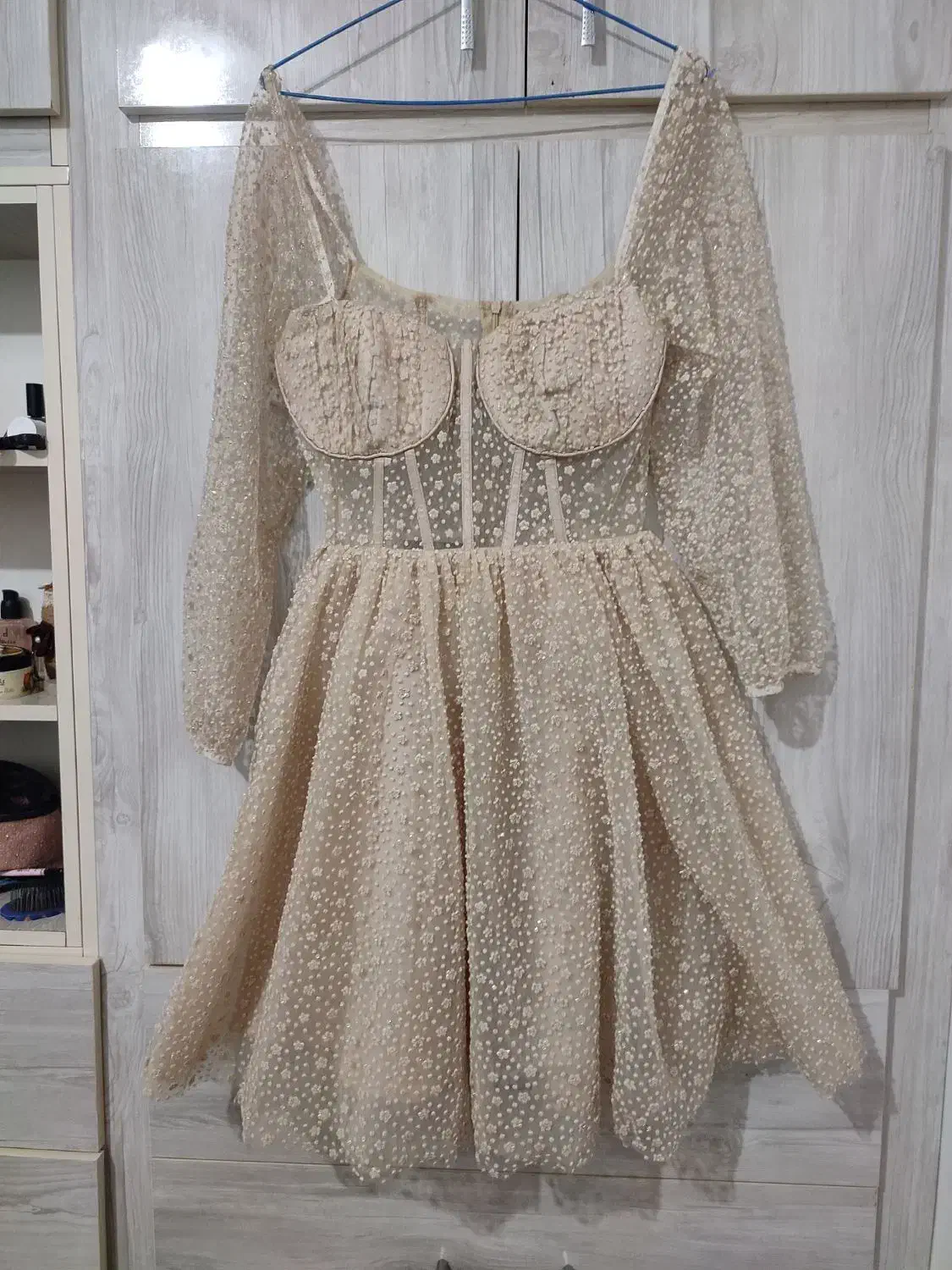 لباس مجلسی|لباس|تربت‌حیدریه, بازار|دیوار