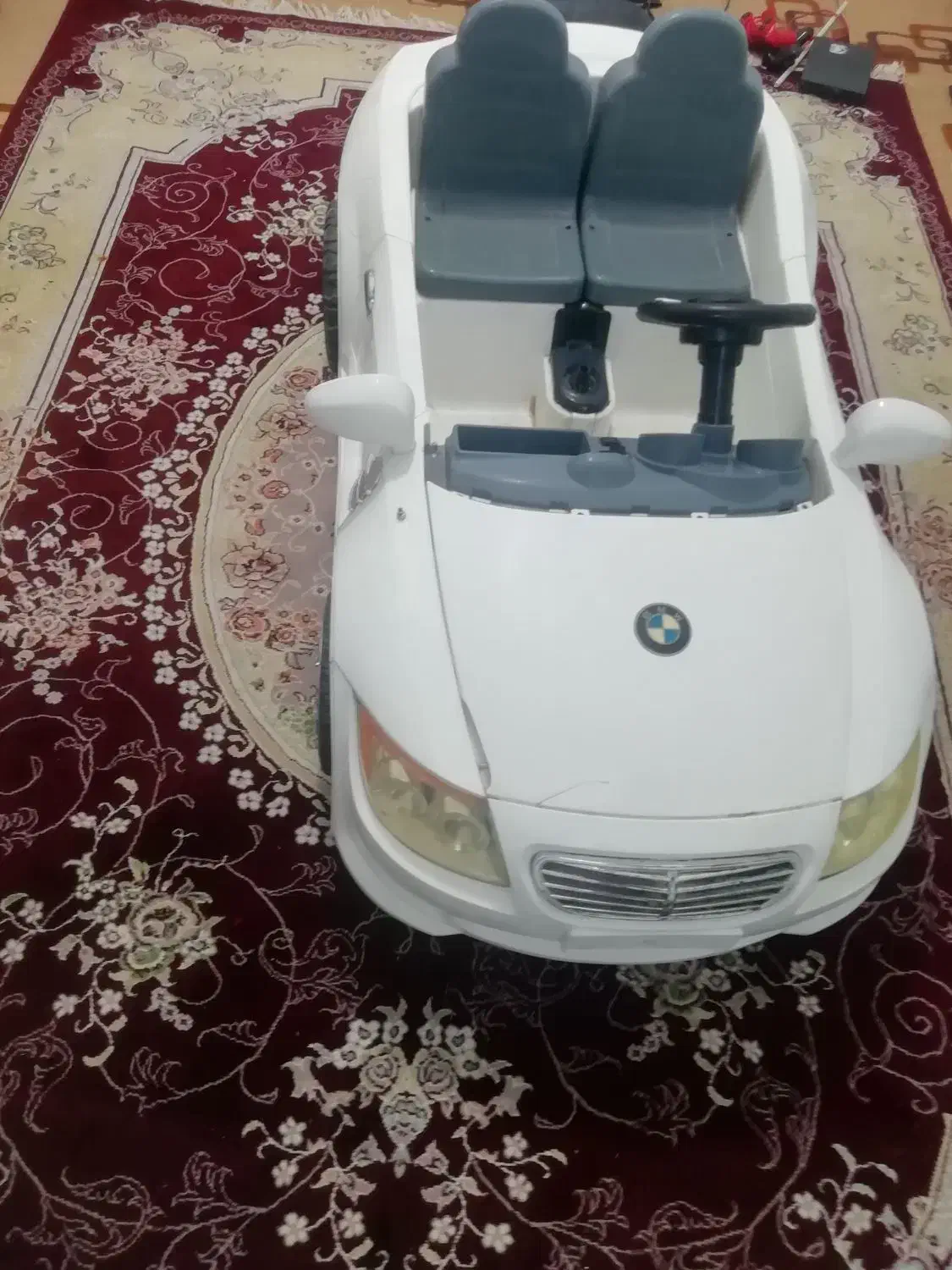ماشین شارژی|اسباب‌بازی بچه|بروجرد, |دیوار