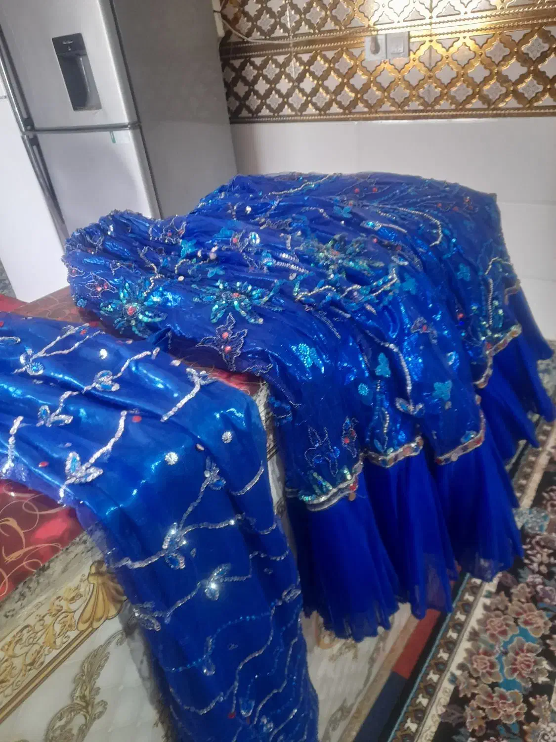یک دست لباس محلی|لباس|یاسوج, |دیوار