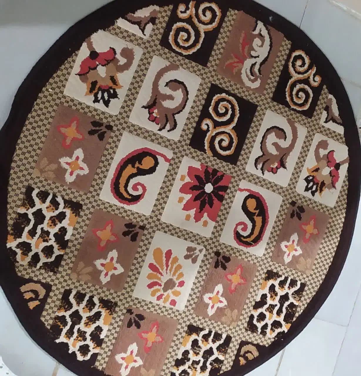 گلیم|گلیم، جاجیم، گبه|خرم‌آباد, |دیوار