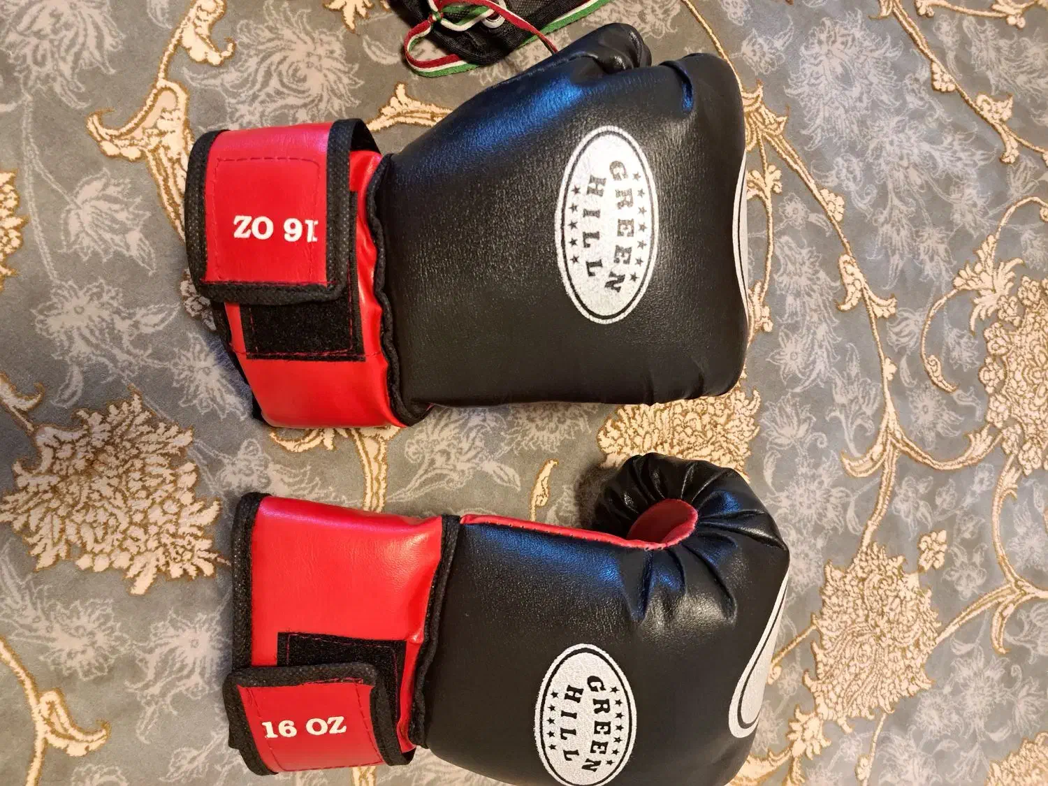 دستکش بوکس، کلاه محافظ،رزمی|تجهیزات ورزشی|گلستان (تهران), |دیوار