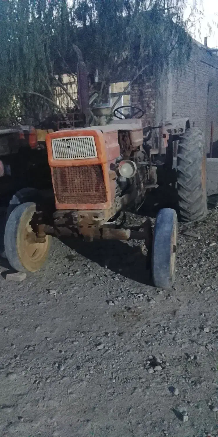 ترذکتوررومانی|خودرو سنگین|لیلان, |دیوار