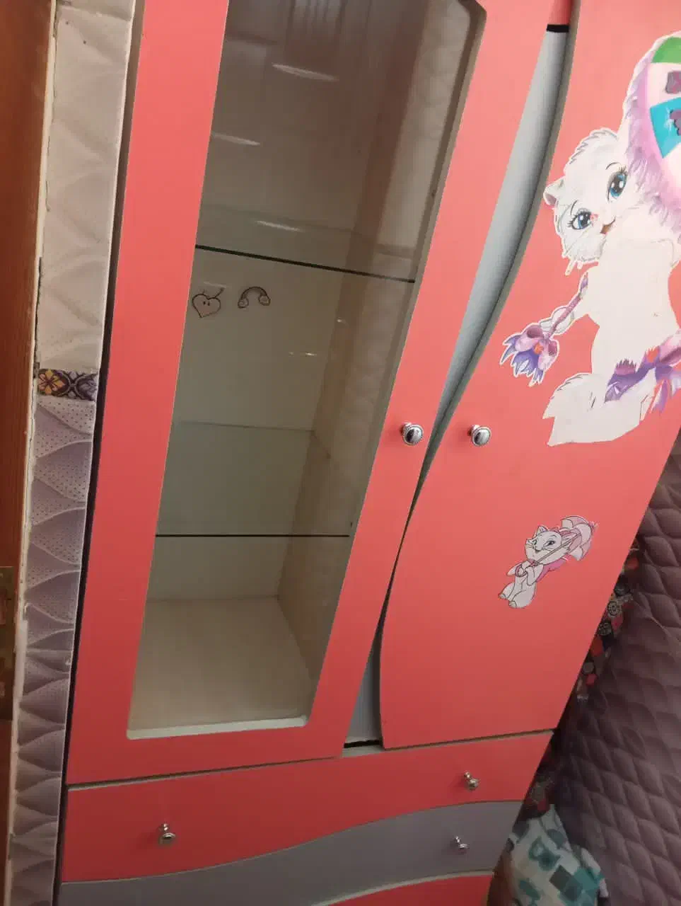 کمد و آویز لباس|جاکفشی، کمد، دراور|کیاشهر, |دیوار