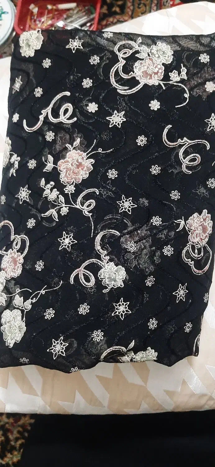 چادر مشکی و مجلسی|لباس|رانکوه, |دیوار