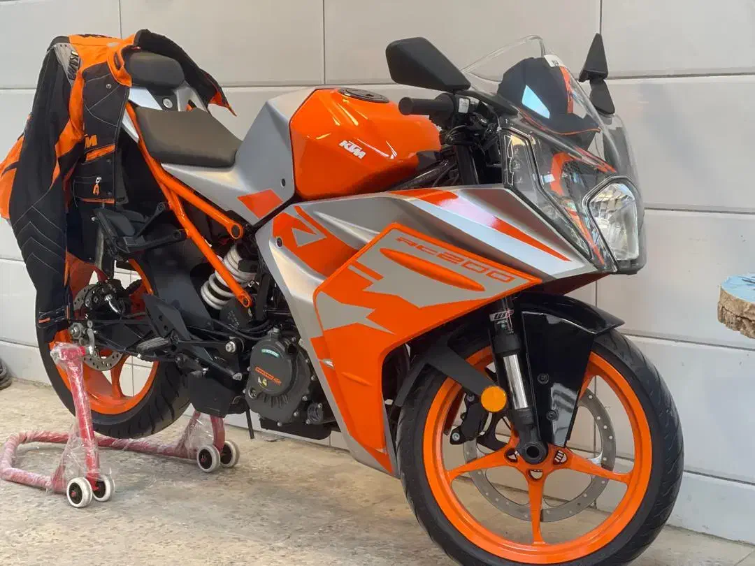 موتور  KTM rc200|موتورسیکلت|تهران, مشیریه|دیوار