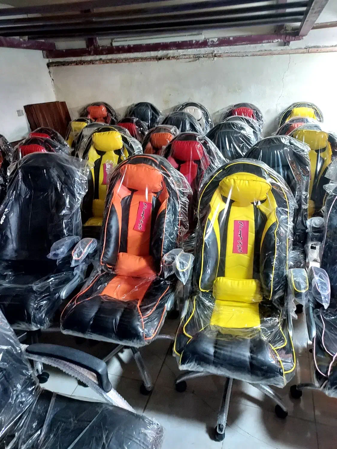 صندلی گیمینگ تنوع رنگ اداری و مدیریت|مبلمان اداری|کرمانشاه, |دیوار