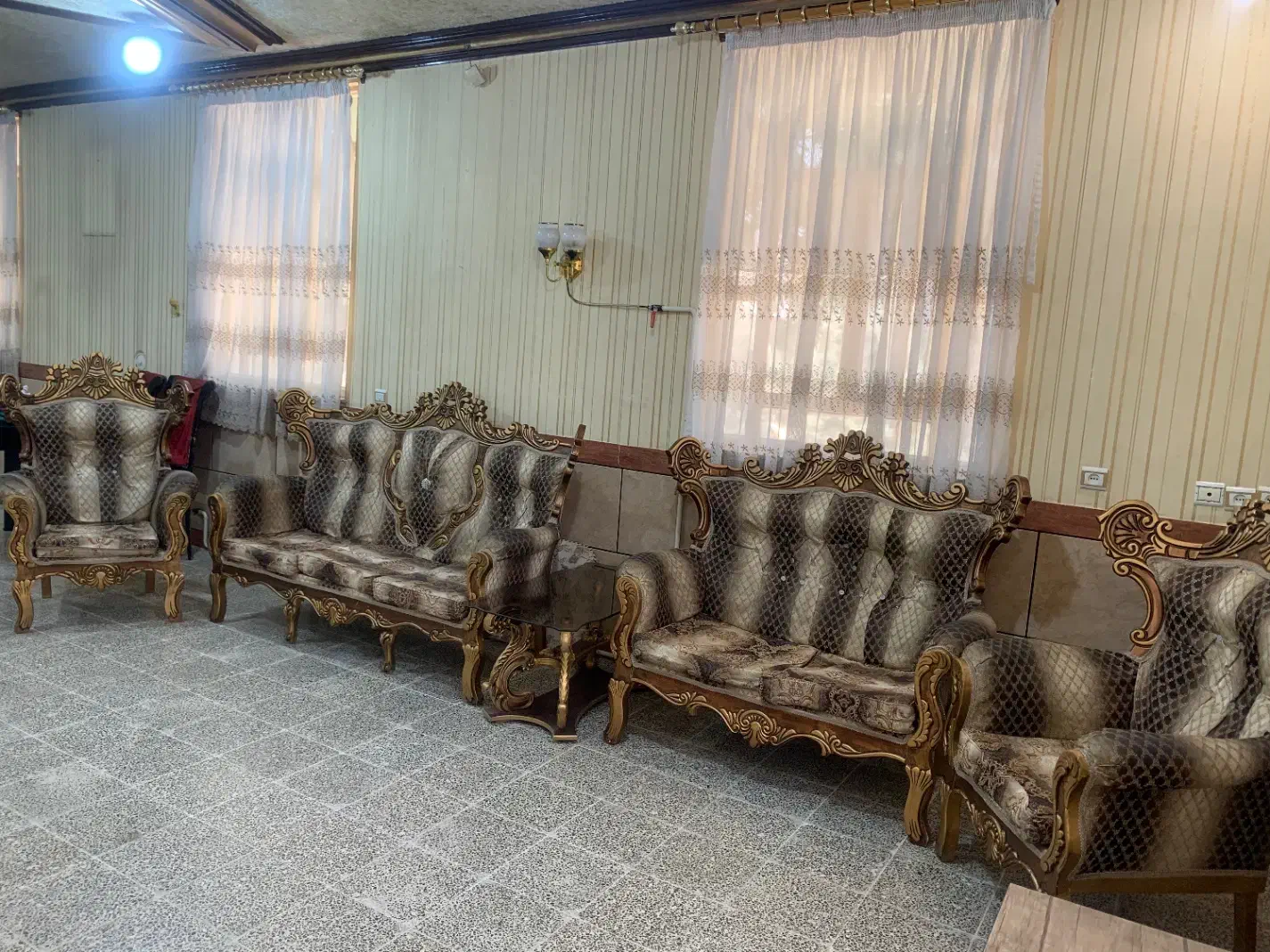 مبل مناسب|مبلمان خانگی و میز عسلی|خرم‌آباد, |دیوار