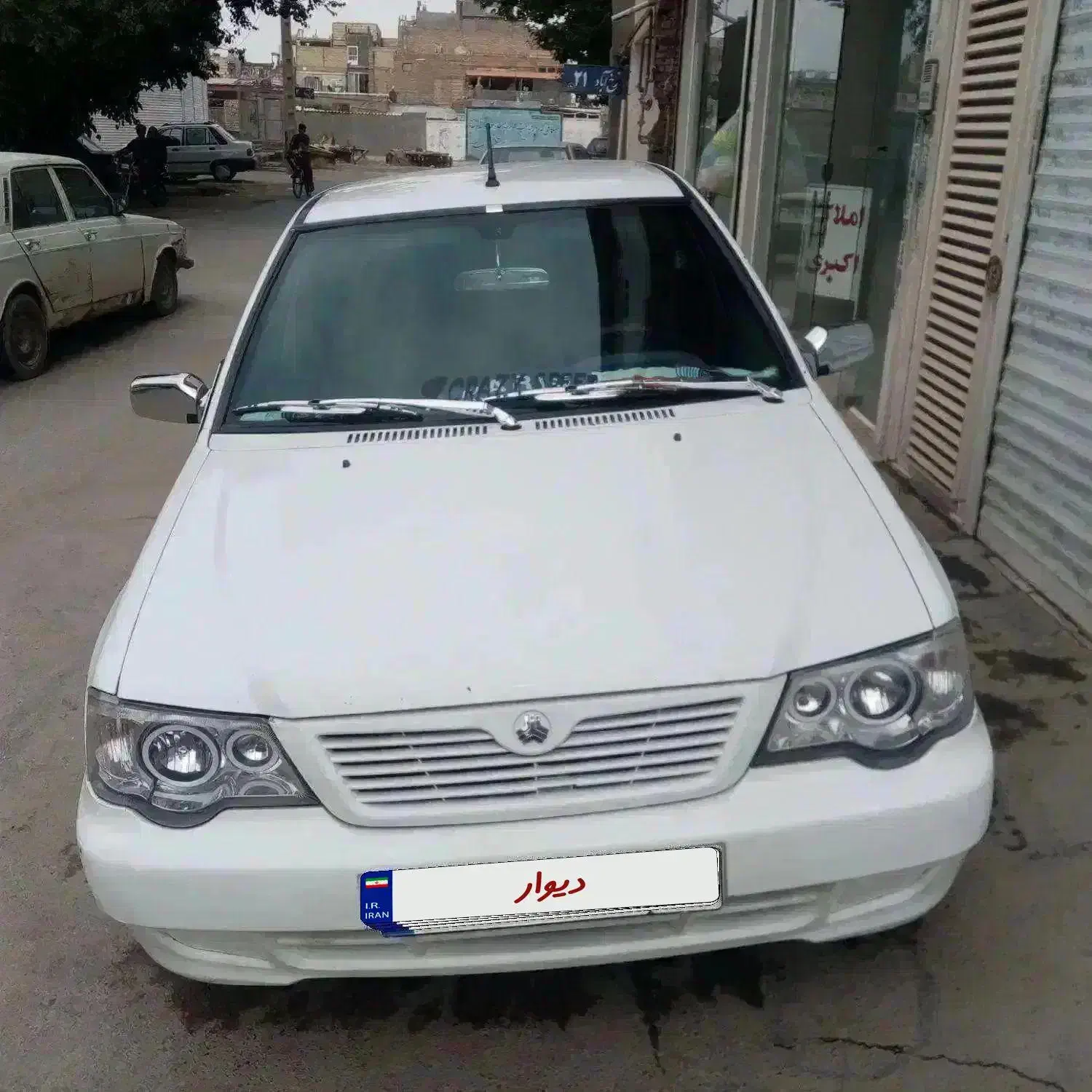 ماشیین بی رنگ شاسی سالم|خودرو سواری و وانت|مشهد, کریم آباد|دیوار