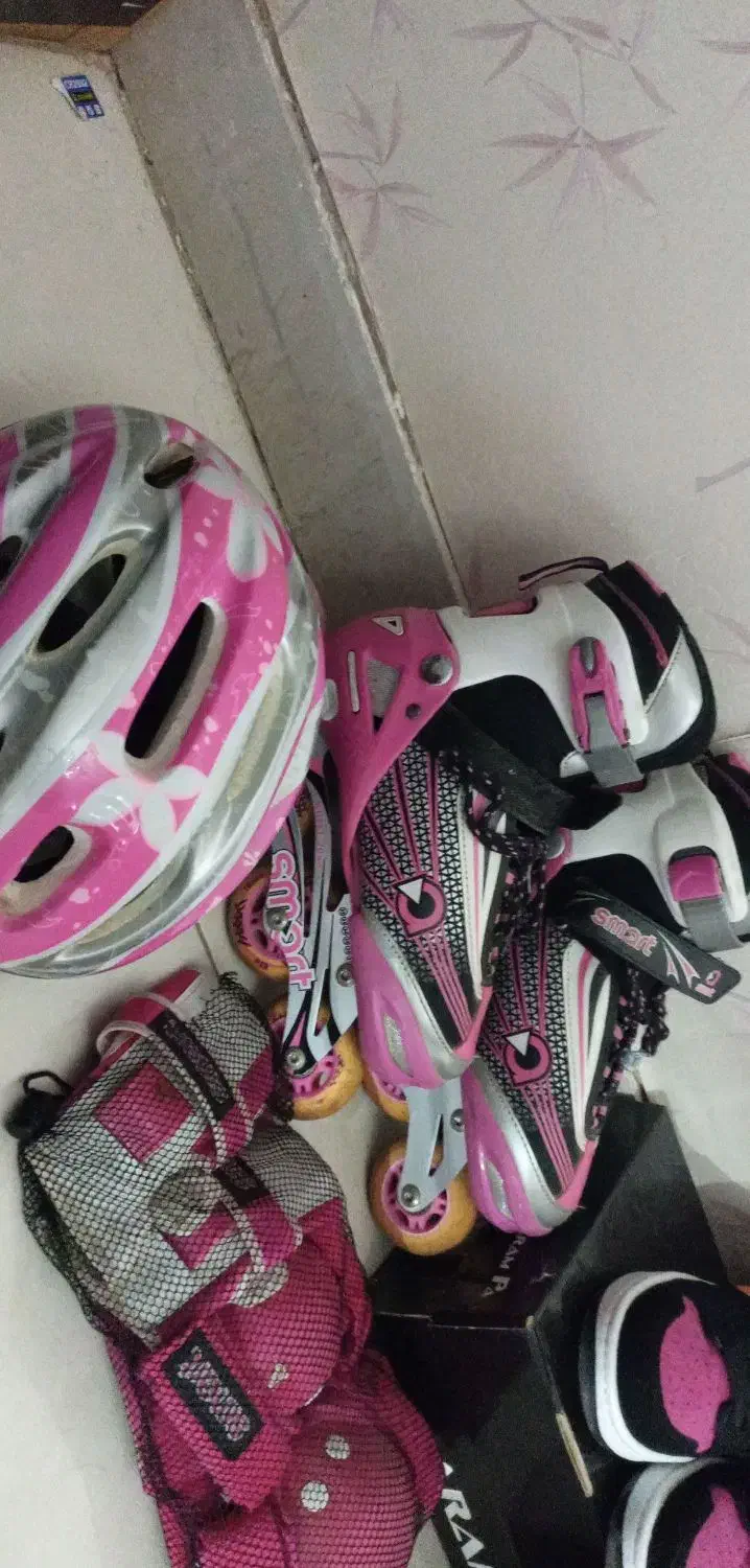 اسکیت نو نو بدون کوچکترین خط خش|دوچرخه، اسکیت، اسکوتر|رباطکریم, مسکن مهر آبشناسان|دیوار