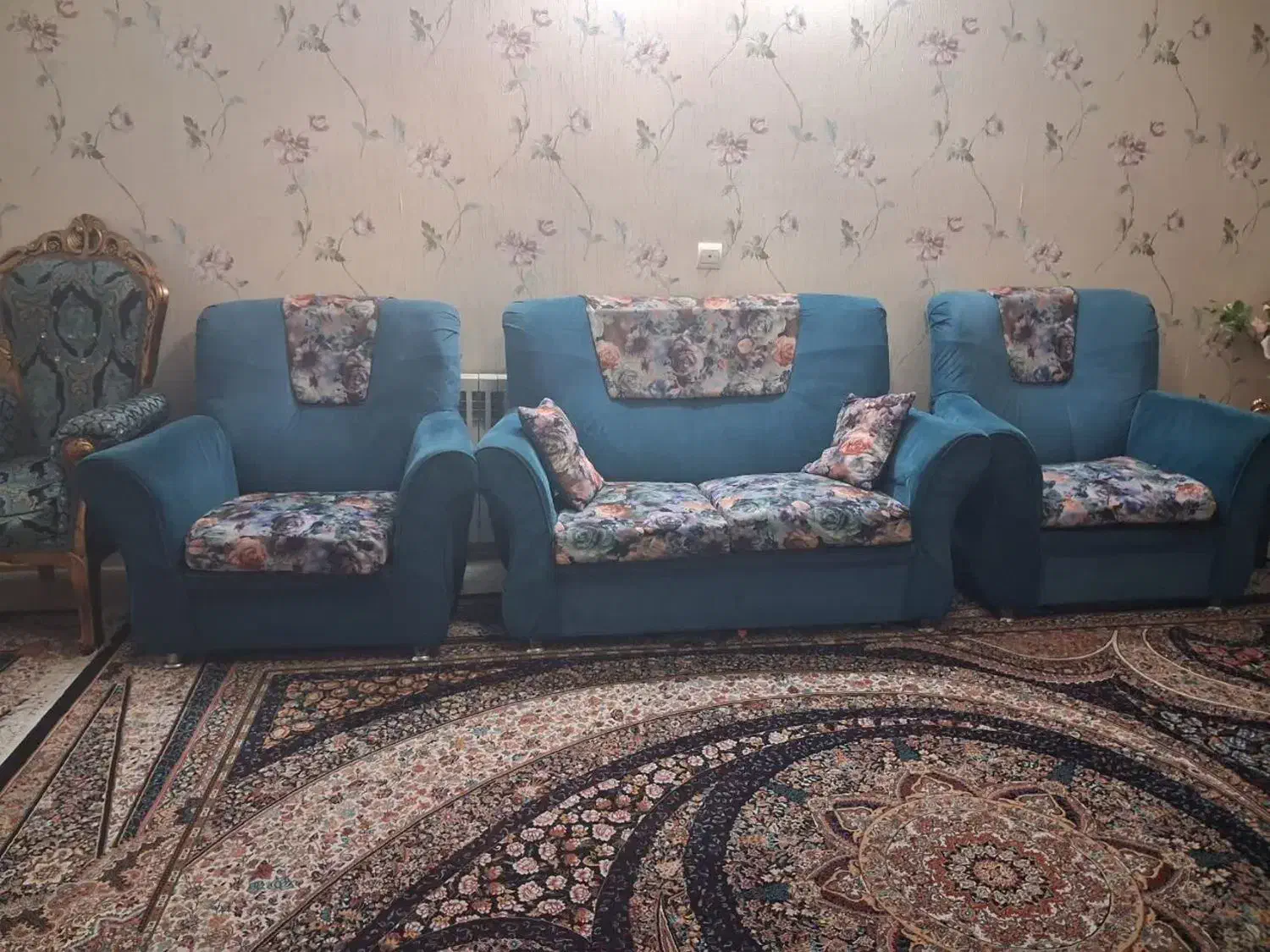 مبل راحتی|مبلمان خانگی و میز عسلی|ری, شهید غیوری (ابن باویه)|دیوار