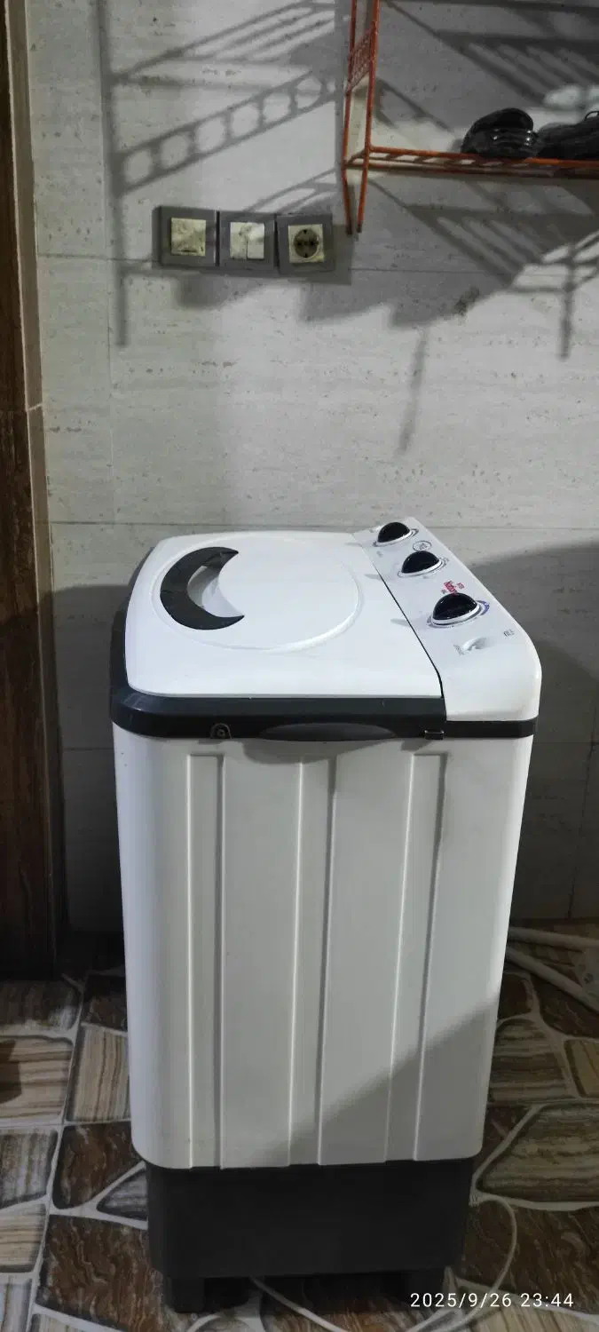 ماشین لباسشویی ۷ کیلویی بدنه پلاستیک ناسیونال|ماشین لباسشویی و خشککن لباس|رامهرمز, |دیوار