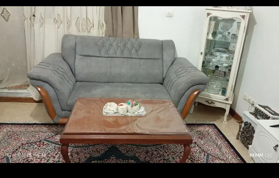 مبل راحتی 7نفره|مبلمان خانگی و میز عسلی|پاکدشت, شهرک امام رضا|دیوار
