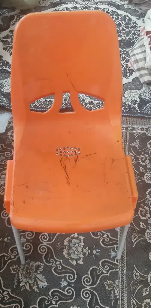 صندلی  چوبی|میز و صندلی غذاخوری|مشهد, موعود|دیوار