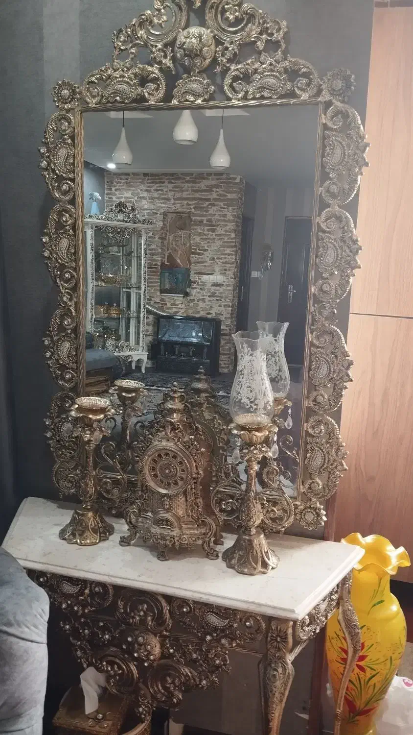 بوفه،ساعت،جاکفشی،آینه شمعدون|بوفه، ویترین، کنسول|مرودشت, بیست متری بیمارستان|دیوار