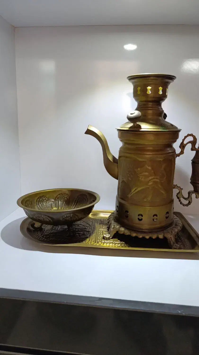 سماور و ظرف برنج قدیمی|صنایع دستی و سایر لوازم تزئینی|ابریشم, |دیوار