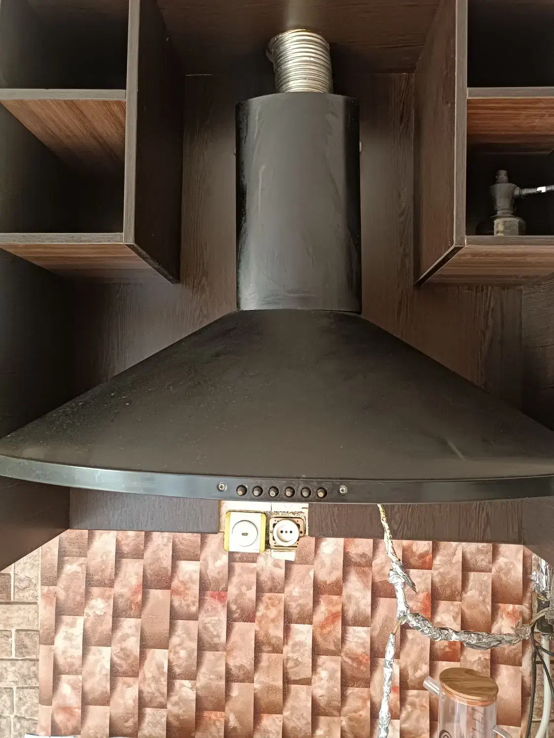 هود کاملا سالم فقط نیاز ب سرویس داره|هود|رامهرمز, |دیوار