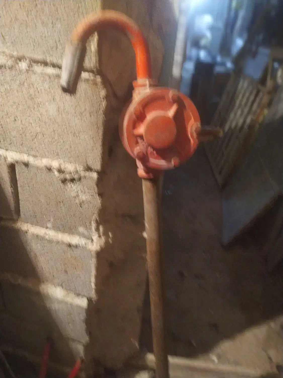 فروشی|ابزارآلات|شیراز, زرهی|دیوار