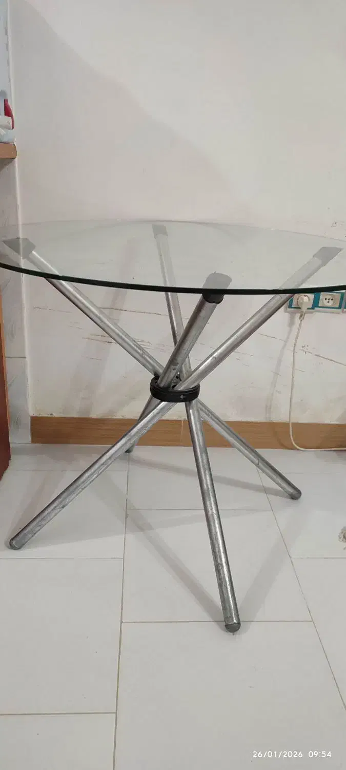 میز|میز و صندلی غذاخوری|رشت, پاره بیجار|دیوار