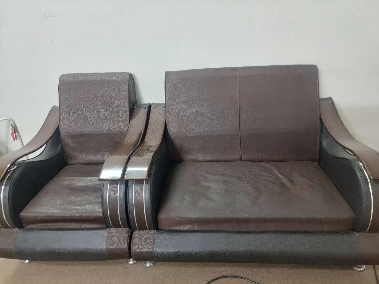 مبل ۷نفره|مبلمان خانگی و میز عسلی|مشهد, شهید هاشمی نژاد|دیوار